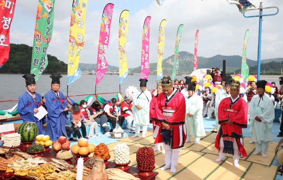 Images related to Yeonggwang Beopseongpo Dano Festival
