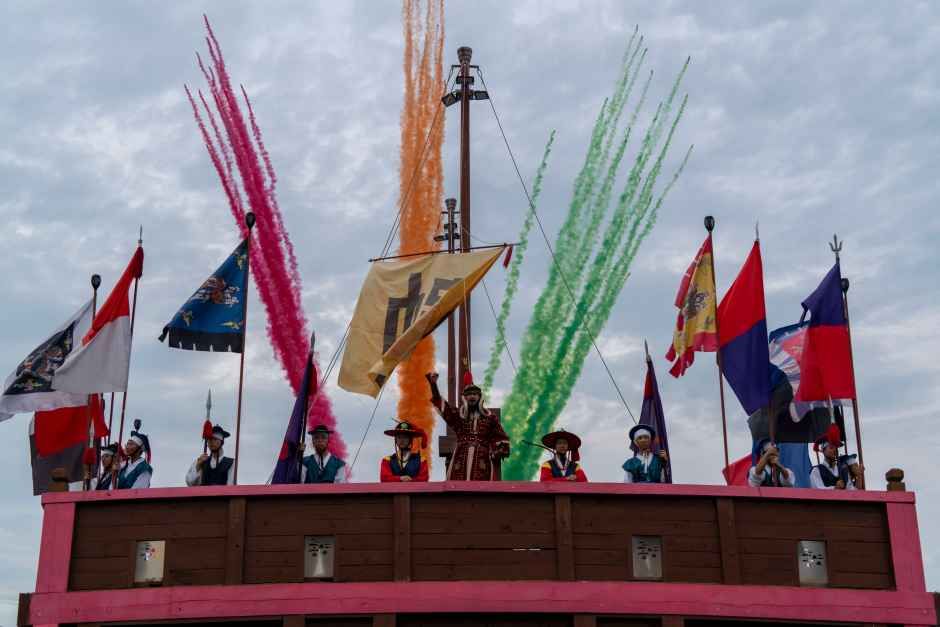 통영한산대첩축제 관련 이미지 