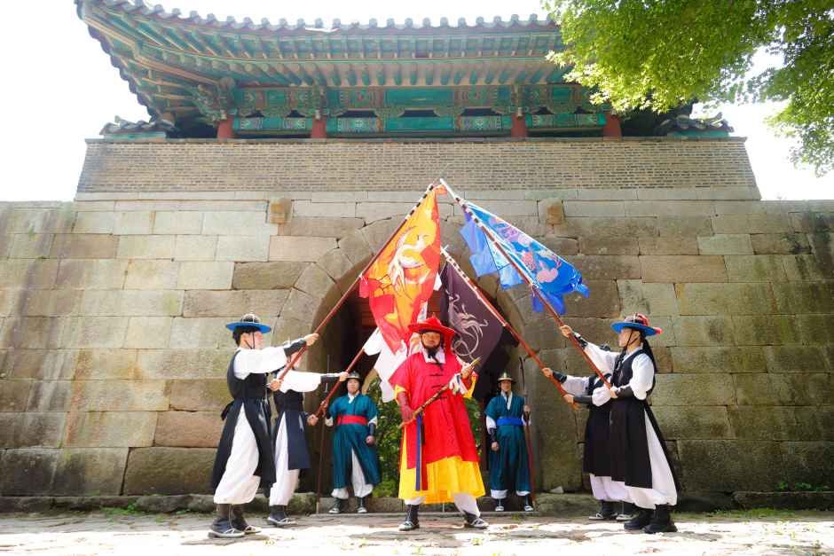 금정산성축제 관련 이미지  - 자세한 정보는 아래를 참조하세요 