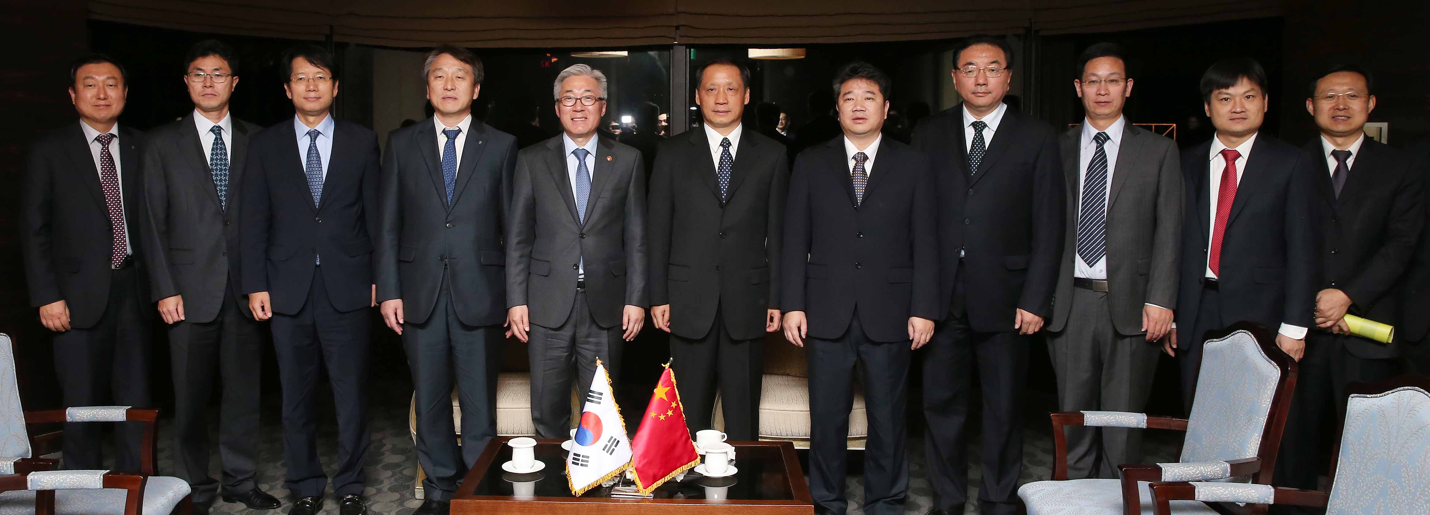 한·중 관광장관 회담 개최 기념촬영