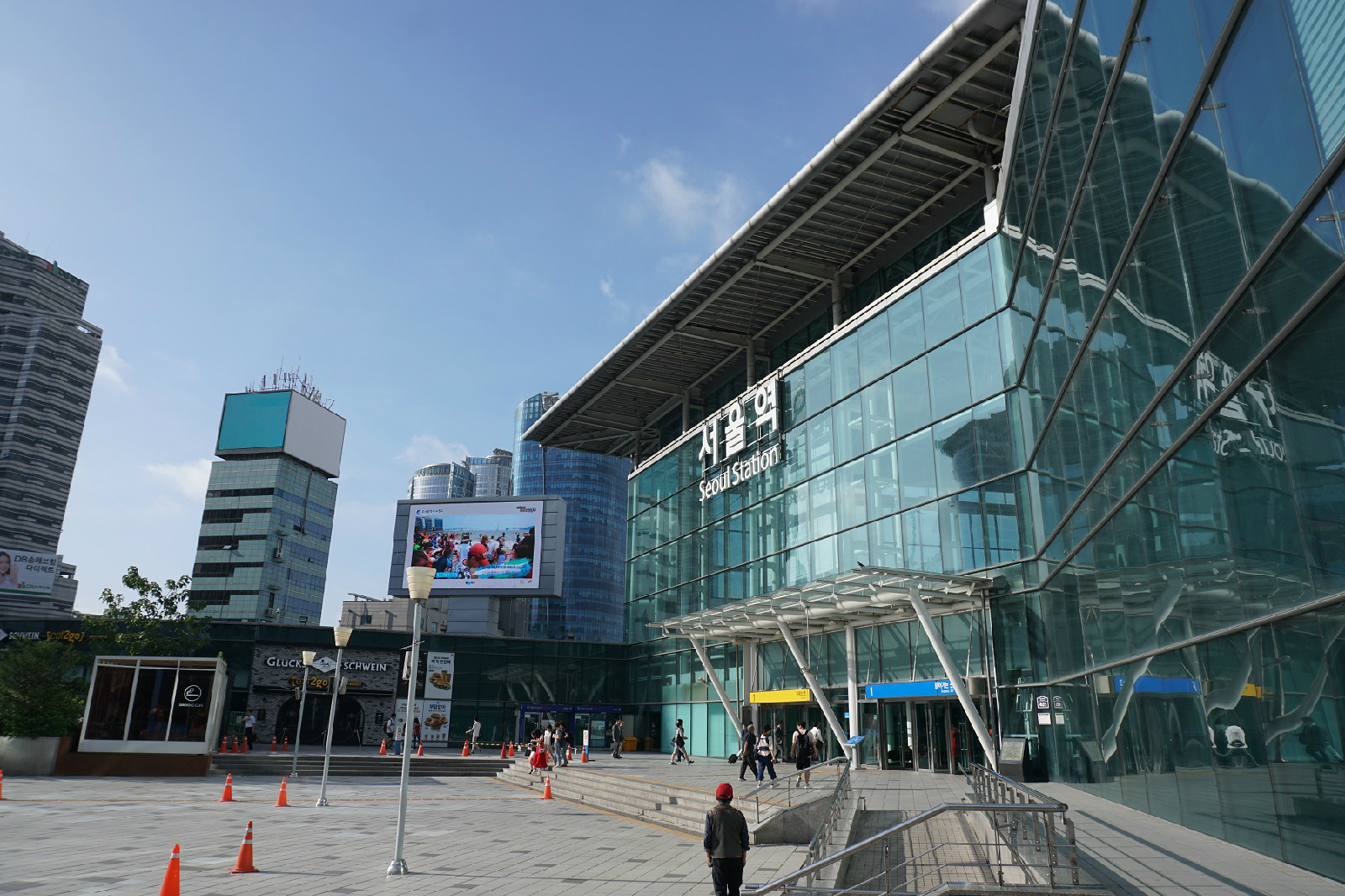 국립중앙도서관 <인문 열차, 삶을 달리다>의 출발지인 서울역