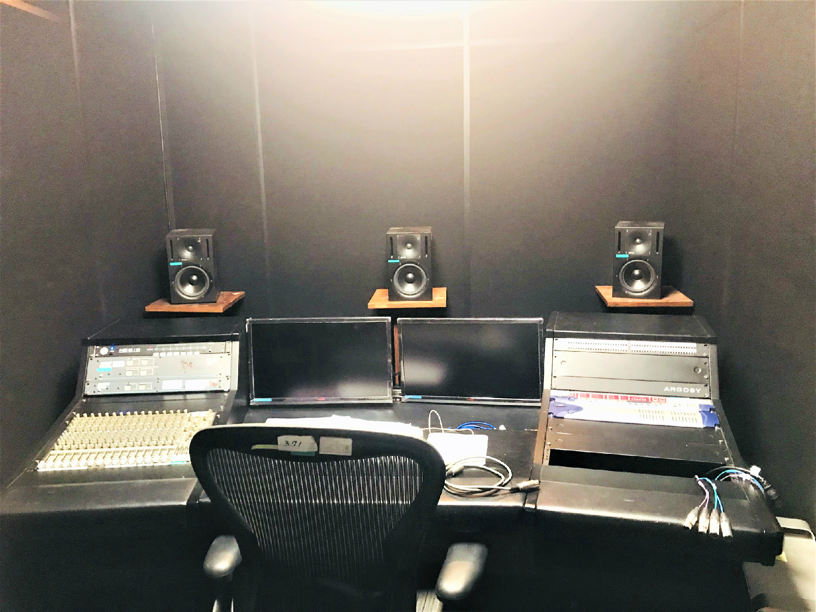 한국영화아카데미 음향작업실