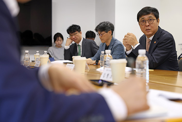 출판 분과회의 출판 분과회의