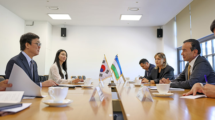 우즈벡 문화부 장관 면담 우즈벡 문화부 장관 면담