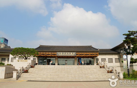 National Palace Museum of Korea photo