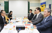 교육부 · 문체부 장관, 여명학교 관계자 의견 청취 및 학생 격려