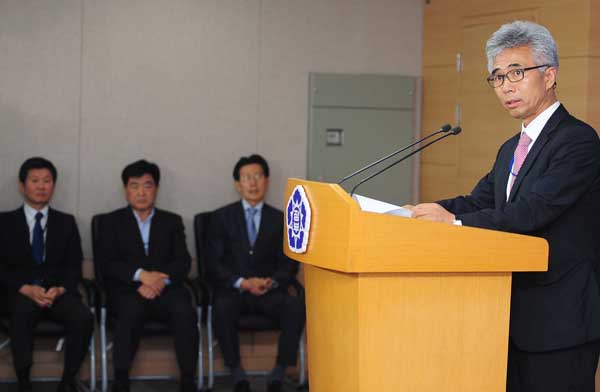 엘리트축구와 생활체육축구 단체 통합 추진(2014. 7. 24.)