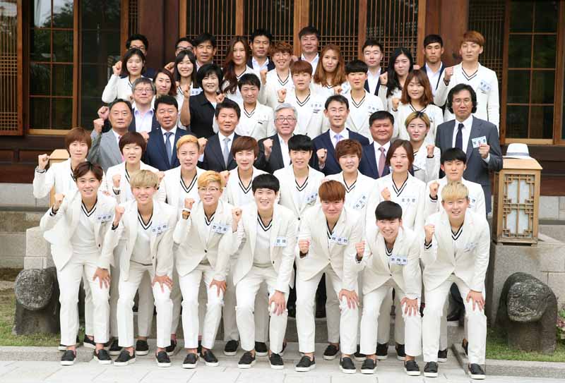 여자축구 국가대표 선수단 격려 오찬 열려(2015. 6. 30.)
