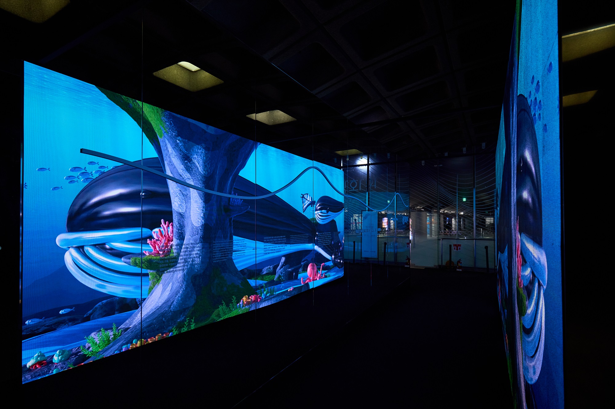 그림입니다. 원본 그림의 이름: 6.상상의 바다(Imaginary Ocean).jpg 원본 그림의 크기: 가로 2000pixel, 세로 1332pixel 카메라 제조 업체 : Canon 카메라 모델 : Canon EOS R5 프로그램 이름 : Capture One 21 Windows F-스톱 : 4.0 노출 시간 : 1/200초 IOS 감도 : 2500 노출 모드 : 수동 화이트 밸런스 : 자동 프로그램 노출 : 메뉴얼 노출 제어 모드 측광 모드 : 평가 측광 EXIF 버전 : 0230