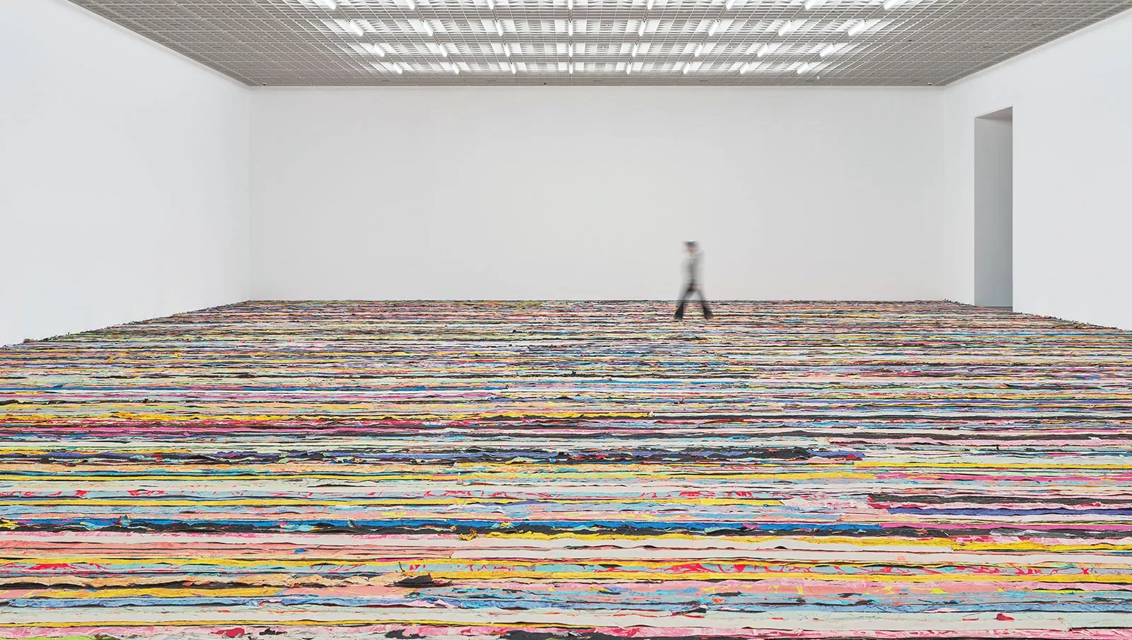 Float, 2019, mixed media on canvas © Mark Bradford. Courtesy of the artist and Amorepacific Museum of Art. Photo: Kyoungtae Kim.