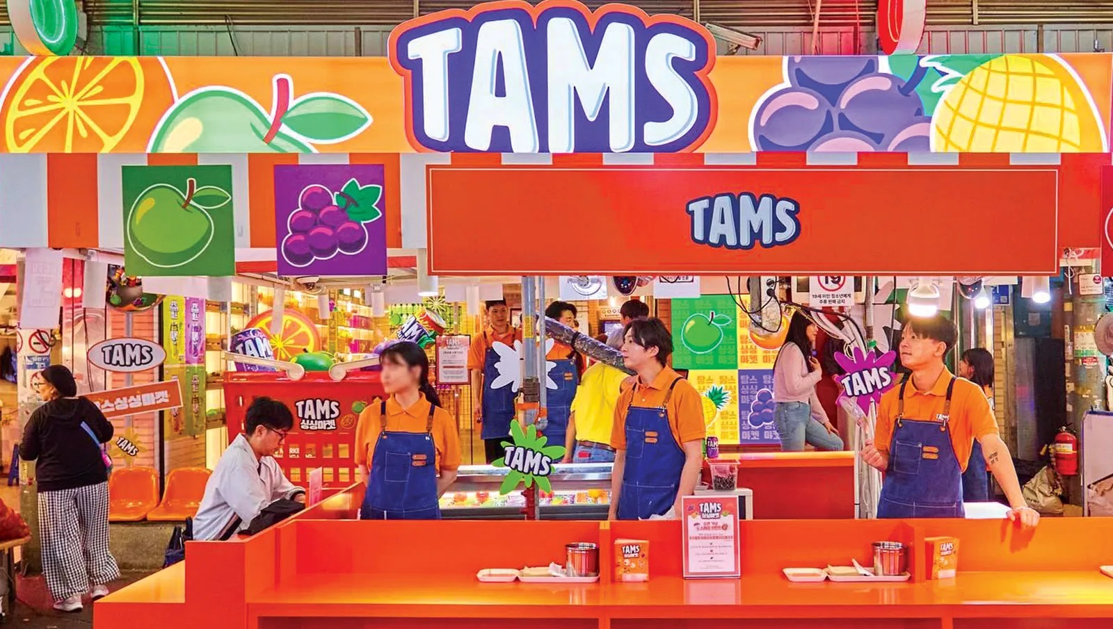 A pop-up store in Gwangjang Market